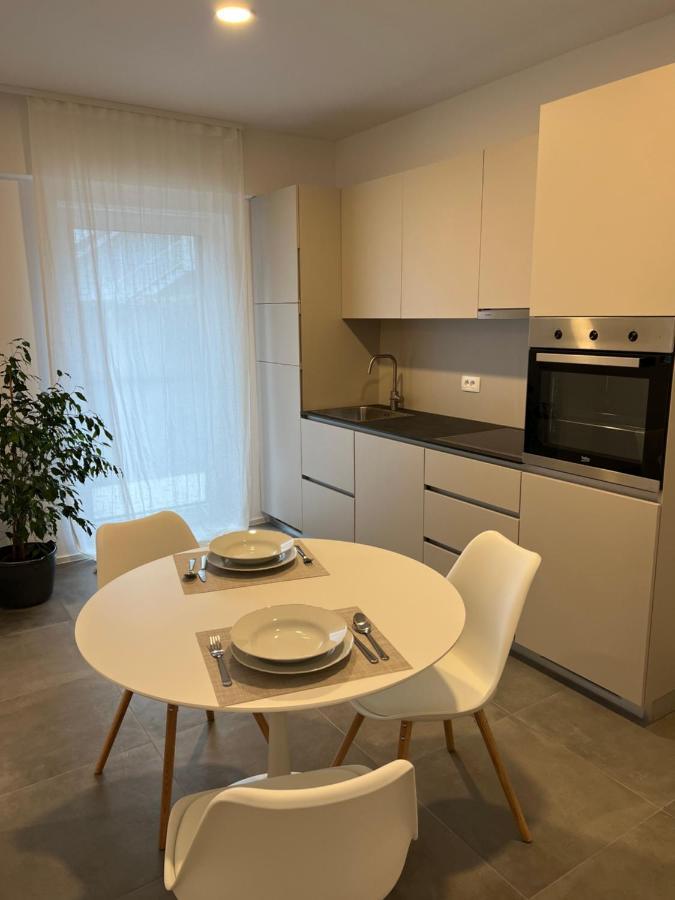 Apartments Lily Ljubljana Bagian luar foto