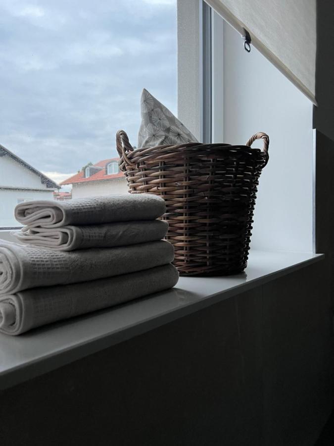Apartments Lily Ljubljana Bagian luar foto